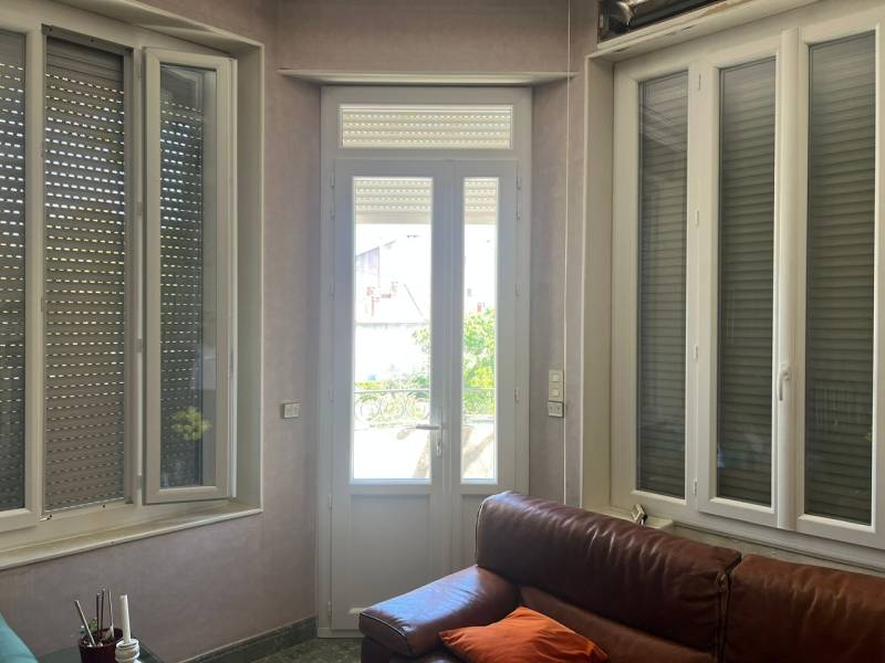 Portes-fenêtres aluminium sur mesure à Orange : isolation thermique et style moderne